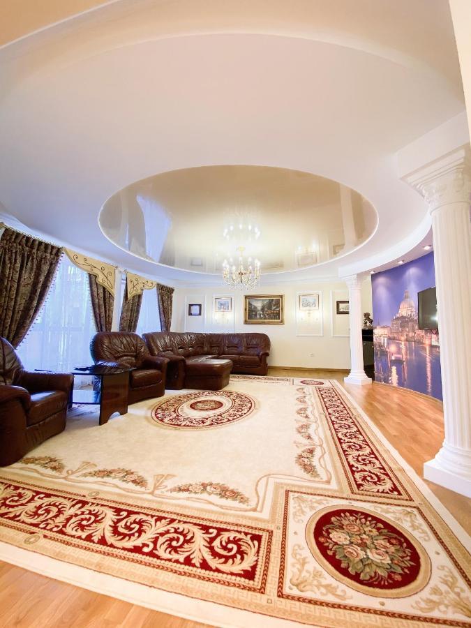 Петрос Family Hotel Yaremche Luaran gambar