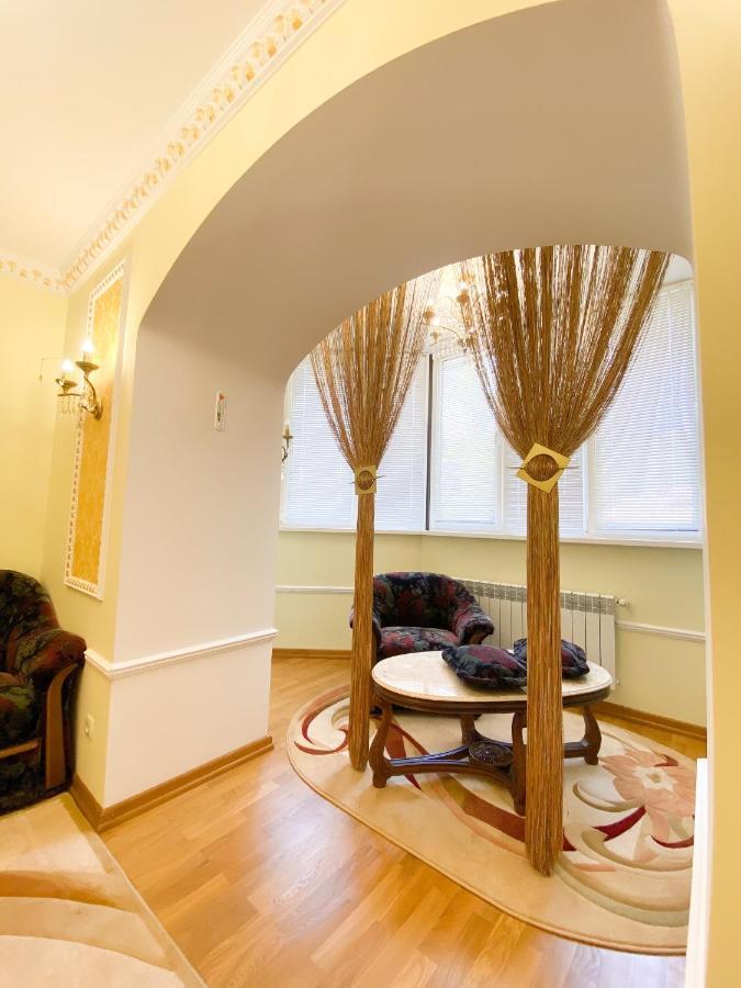 Петрос Family Hotel Yaremche Luaran gambar