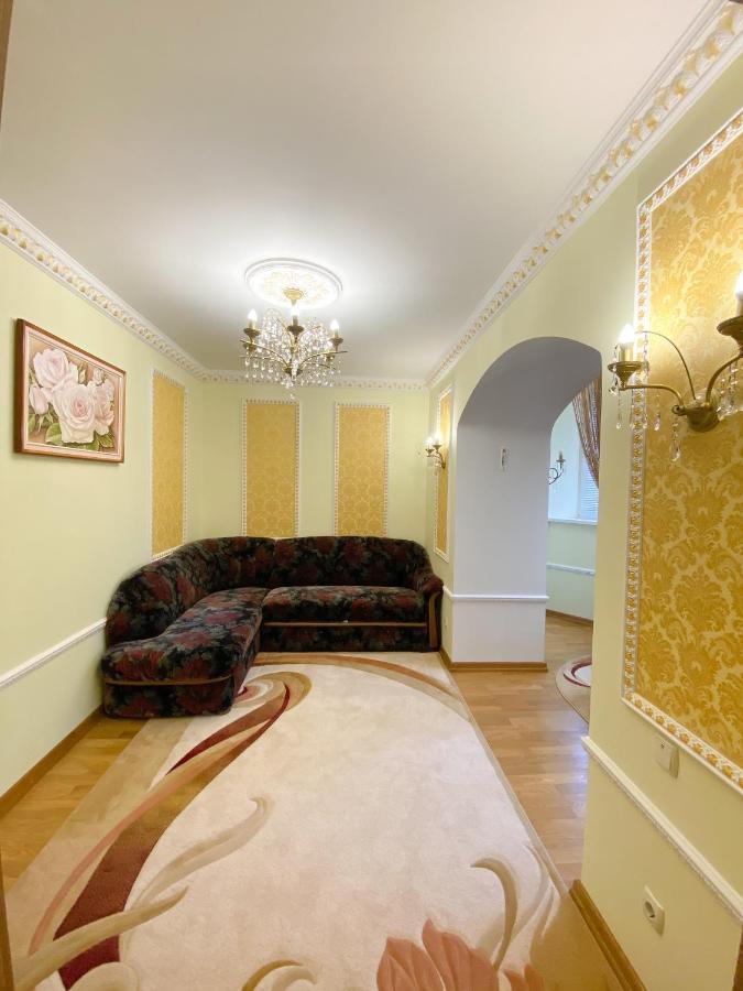 Петрос Family Hotel Yaremche Luaran gambar