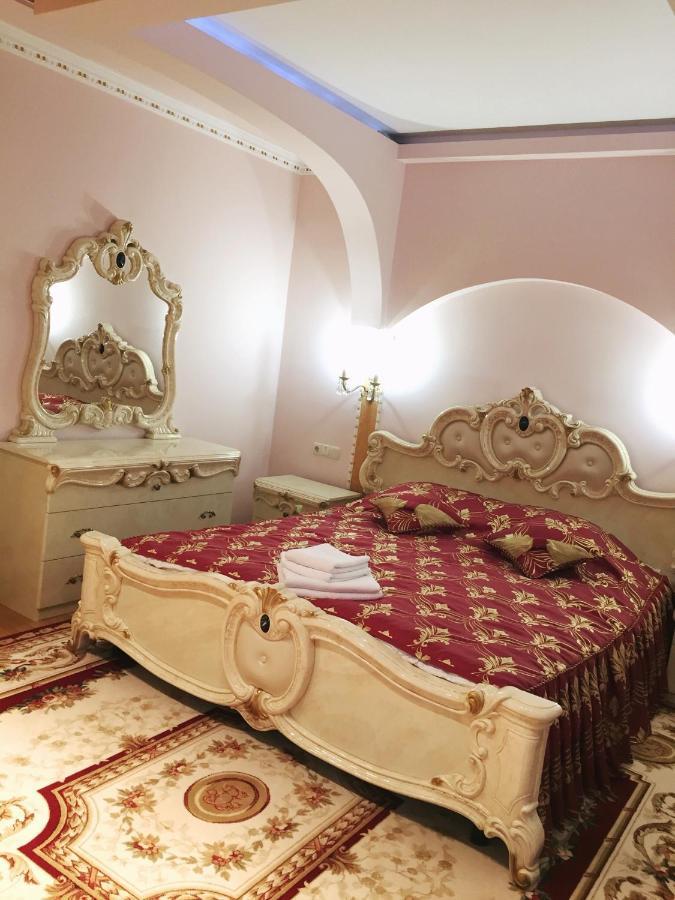 Петрос Family Hotel Yaremche Luaran gambar