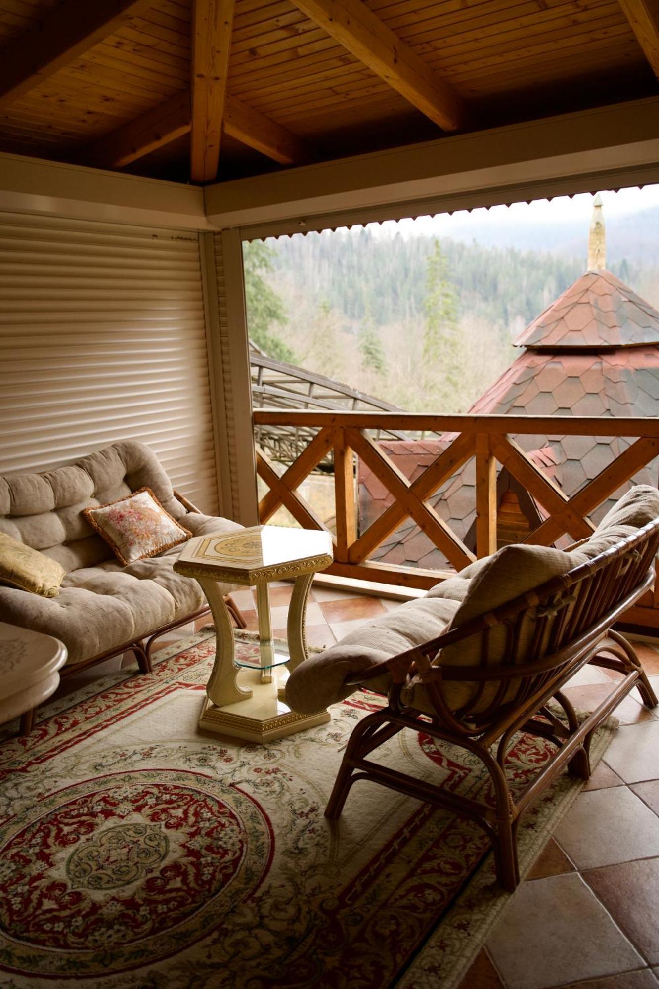 Петрос Family Hotel Yaremche Luaran gambar