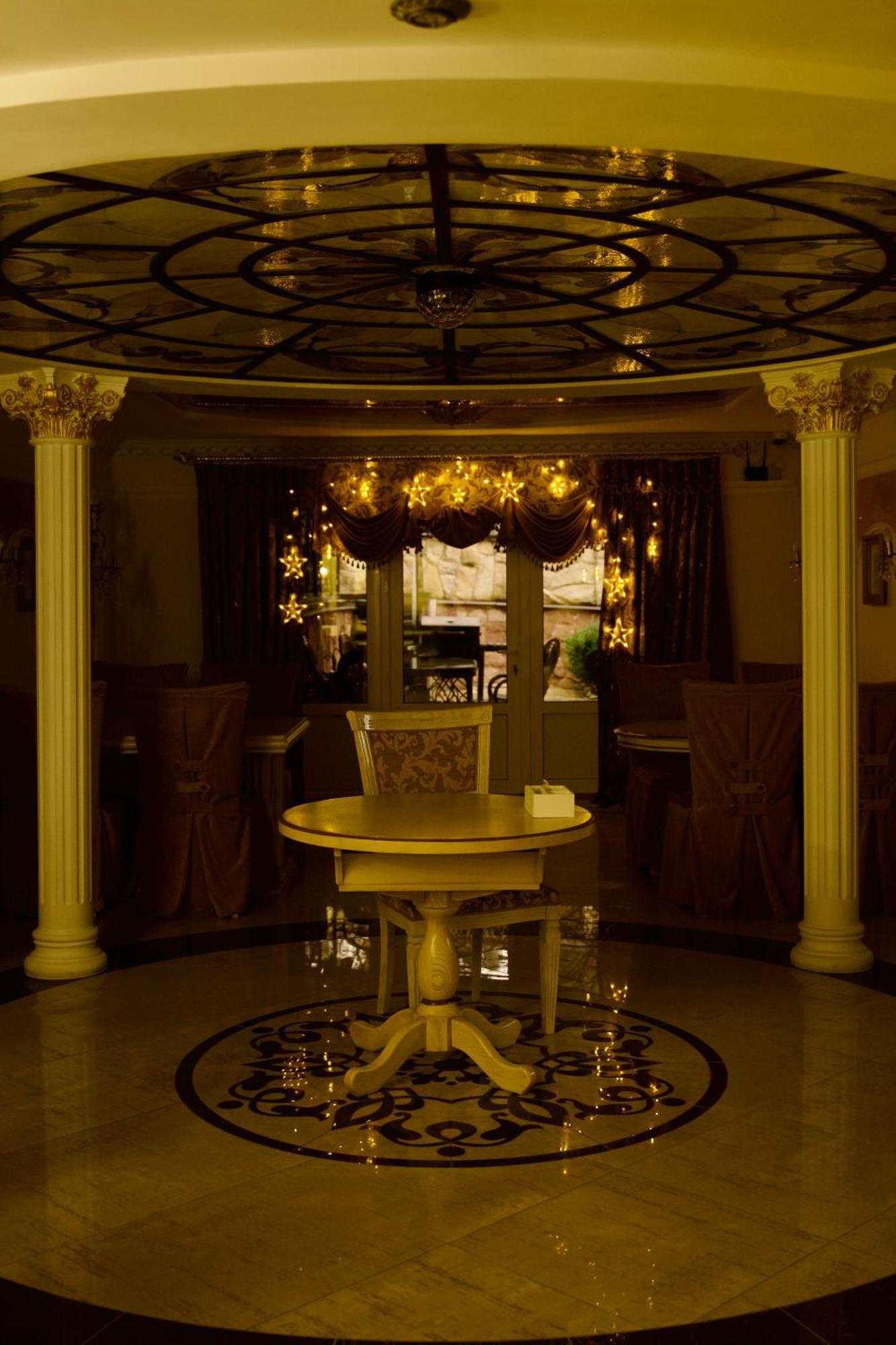 Петрос Family Hotel Yaremche Luaran gambar